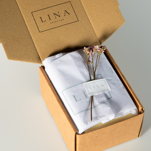 Small Essential Gift Box