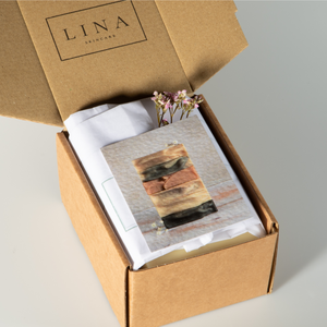 Small Essential Gift Box